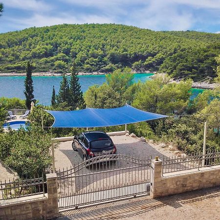 Waterfront Villa With Pool Вела-Лука Экстерьер фото